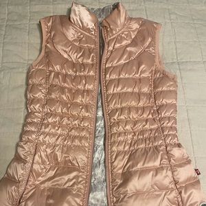Blush poofy vest - reversible